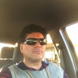 Meet your Posher, Victoriano